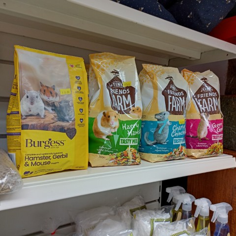 img-20251104-100026 image for Animal Planet Cookridge,34 Tinshill Rd, Cookridge, Leeds, West Yorkshire, LS16 7DU